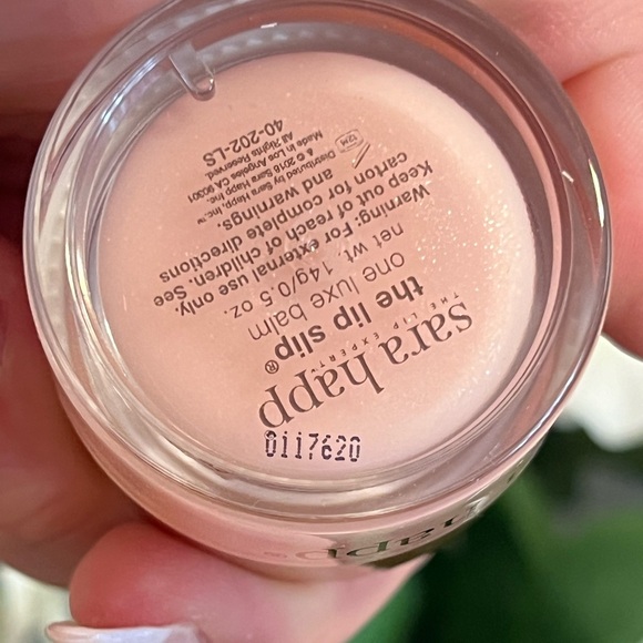 SARA HAPP • THE LIP SLIP • ONE LUXE BALM - Picture 5 of 6